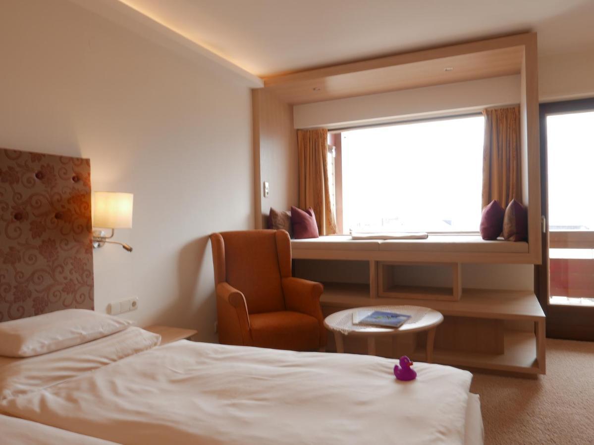 Alpin- Das Sporthotel, Summercard Included May - September Целль-ам-Зе Экстерьер фото