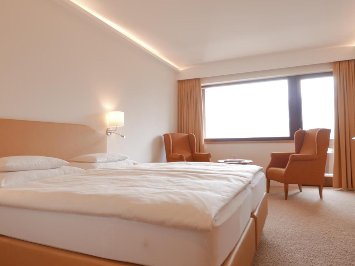 Alpin- Das Sporthotel, Summercard Included May - September Целль-ам-Зе Экстерьер фото