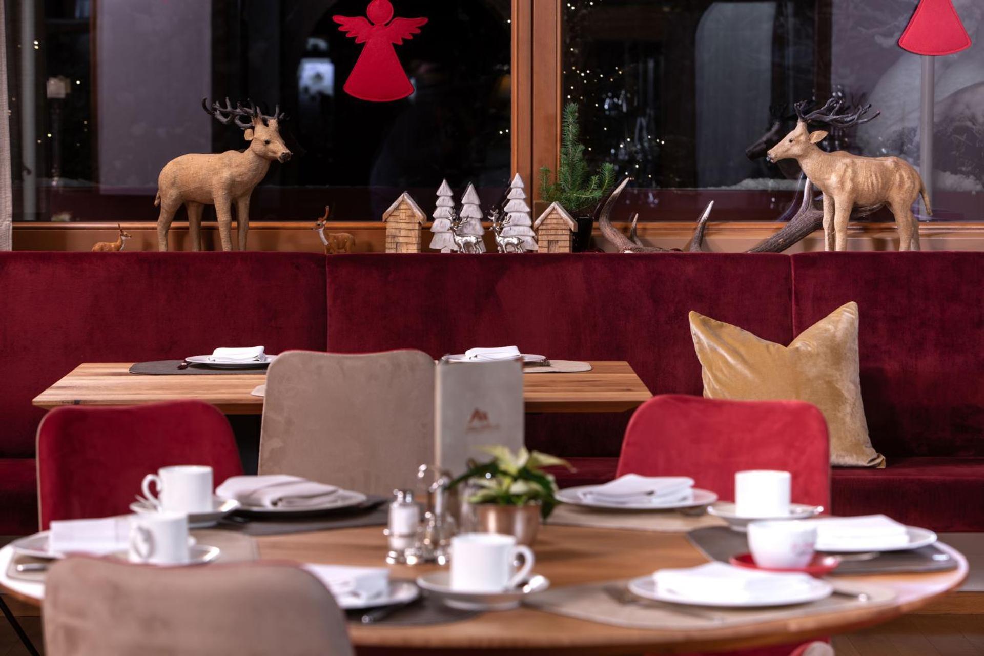 Alpin- Das Sporthotel, Summercard Included May - September Целль-ам-Зе Экстерьер фото