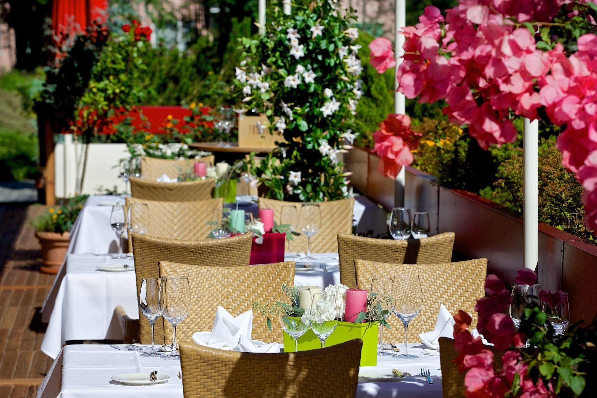 Alpin- Das Sporthotel, Summercard Included May - September Целль-ам-Зе Экстерьер фото